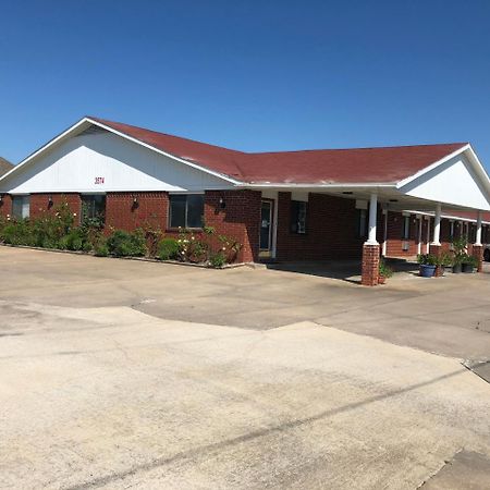 Economy Inn Springdale Exterior photo